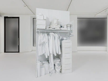 Jim Hodges, It only takes a minute, exhibition view. Courtesy of Stephen Friedman Gallery