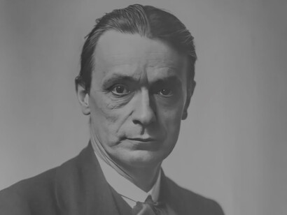 Rudolf Steiner fundó un movimiento espiritual esotérico, la antroposofía, con raíces en la filosofía idealista alemana y la teosofía