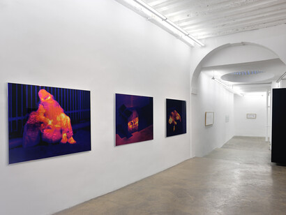 Vue dʼexposition «Human Rights», Zevs, « Sunset 02-Tokyo series», Tokyo 2011 – 2015