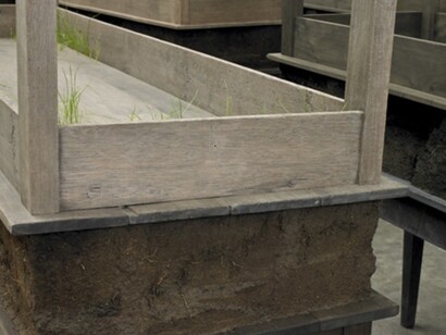 Doris Salcedo, Plegaria Muda 1