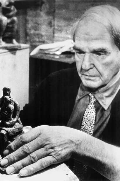 Henry Moore, Holding small