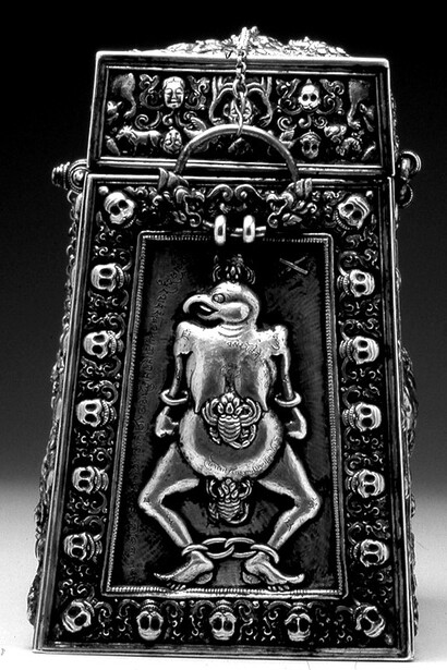 Cofanetto tibetano del XVIII secolo, la funzione precisa del cofanetto nel contesto rituale è sconosciuta.  Walters Art Museum, Baltimora, USA