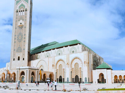 The grand façade of the Hassan II Mosque, symbolising Morocco’s fusion of faith, artistry, and history