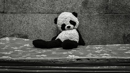 Il y a d’innombrables situations dans lesquelles les individus peuvent se sentir abandonnés