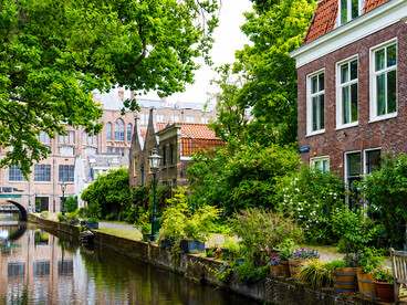 Leiden, known for its picturesque grachten and canals, captures the timeless atmosphere of the Netherlands