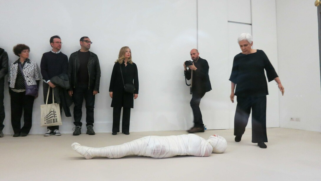 Anna Maria Maiolino, In Atto