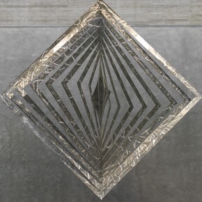 Anselm Reyle, Exhibition view. Courtesy of König Galerie