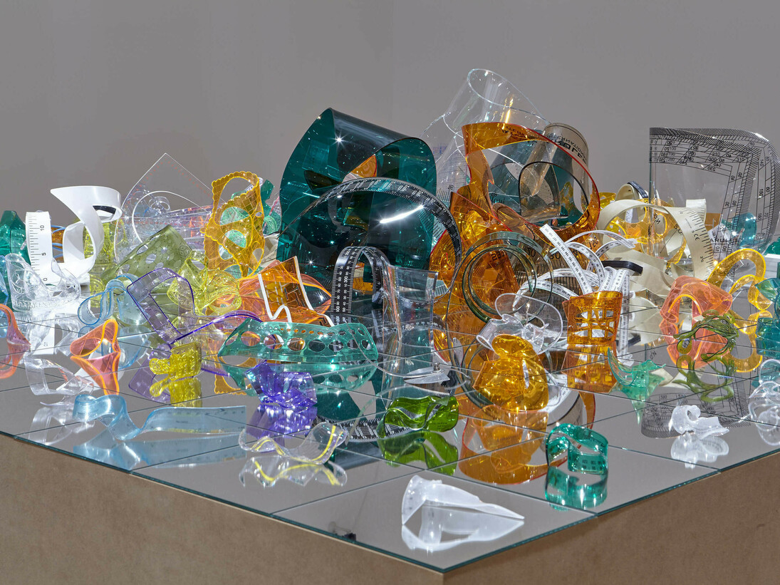 Juan Luis Moraza. República, Vista de la exposición, Museo Nacional Centro de Arte Reina Sofía, 2014. Fotografía: Joaquín Cortès/Román Lores