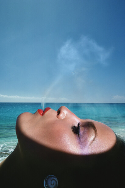 HIRO, Jerry Hall, Saint Martin, French West Indies, 1975, © Hiro