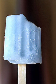 Il ghiacciolo blu