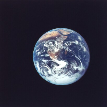 La Tierra, esa gran pequeña canica azul