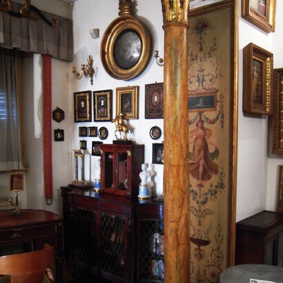 Museo Mario Praz di Roma è una casa-museo, contenente oltre 1200 oggetti collezionati da Mario Praz nell'arco della sua vita