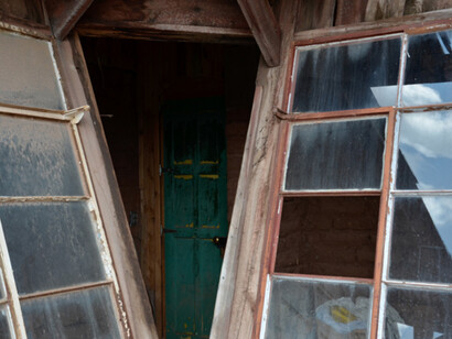 Outside In. Courtesy of Soho Photo Gallery