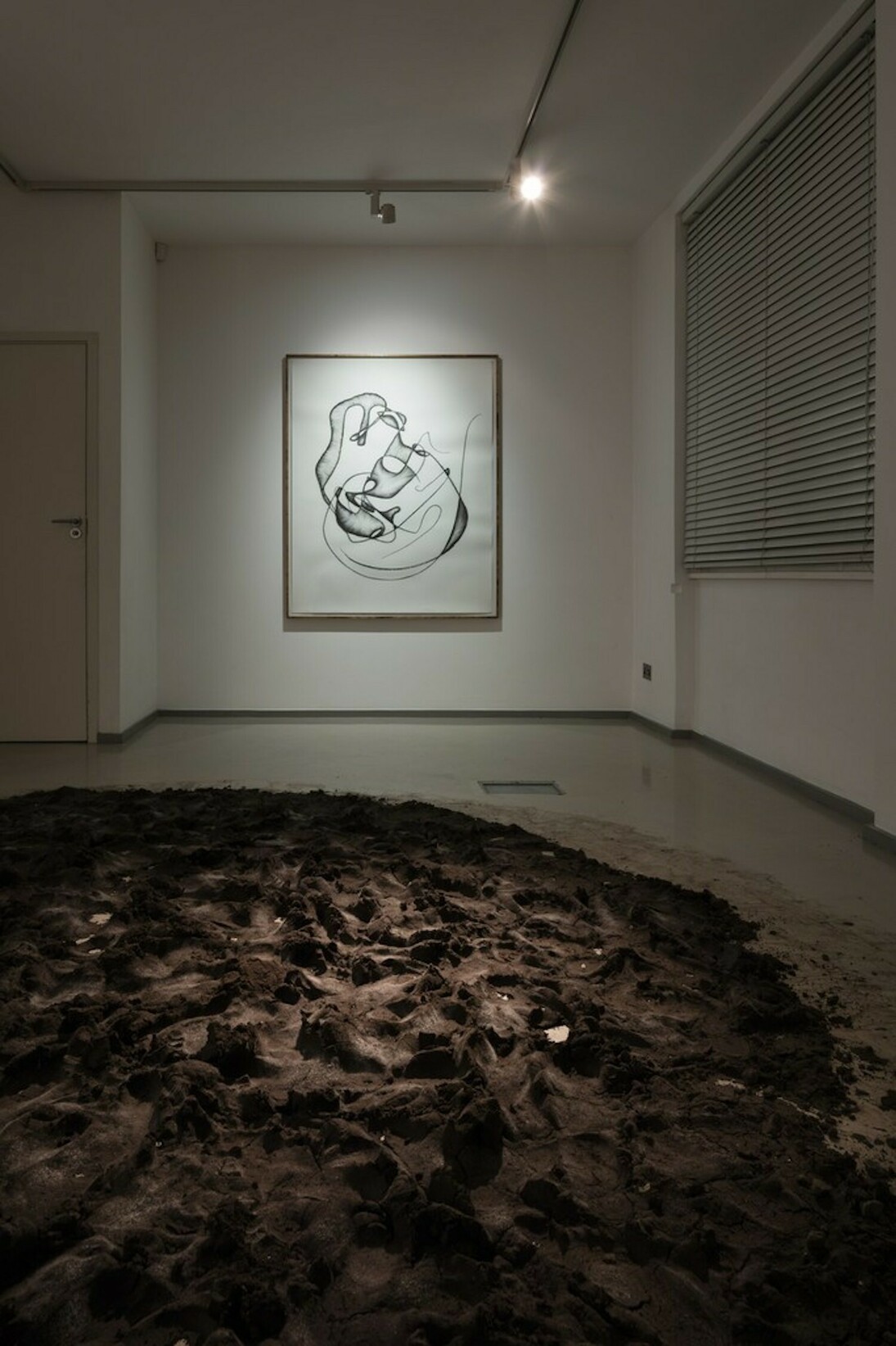 Foot-Kroku-Zvuk-Klingen-Fall, Exhibition view. Courtesy of Laure Genillard