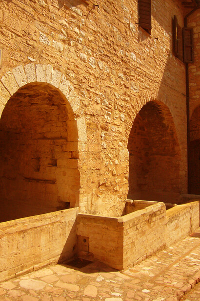 Antiche fonti a Collepino