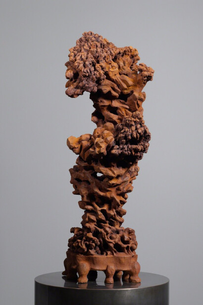 Hugo Wilson, Grotti I, 2016. Courtesy of Parafin