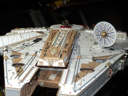 Maqueta del Halcón Milenario de "Star Wars"