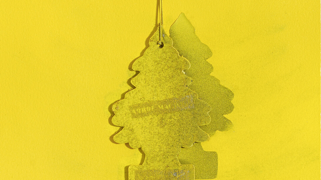 Pinaud, Pascal, Sans titre (14B10), 2014, Spray paint, carton, dust on Arches paper, 59,5 x 42 x 3,5 cm © François Fernandez, Courtesy Galerie Natalie Obadia, Paris/Bruxelles (detail)
