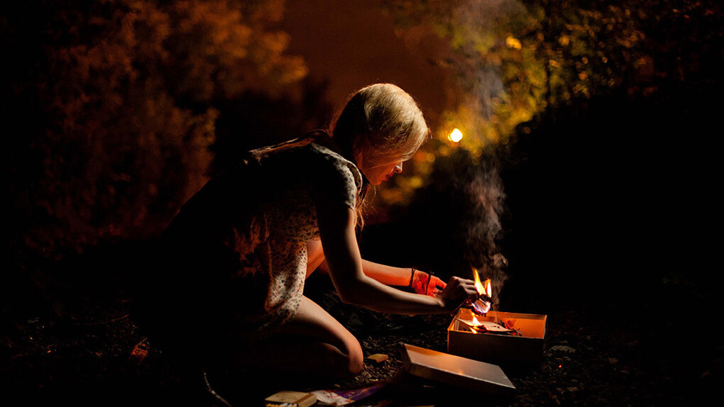 Caitlin Cronenberg, The Endings, 11, 20x30inches, ed.15. © Dorothy Circus Gallery