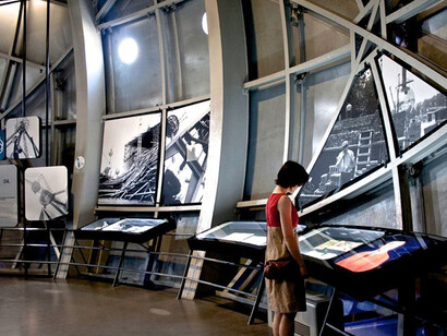 Atomium. From symbol to icon. Courtesy of Atomium