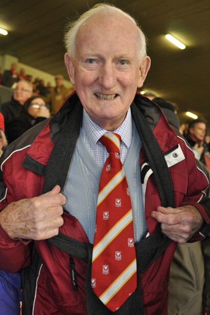 Peter sporting his 60 years old tie © Pierre H. Lavi