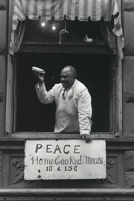 Alen MacWeeney and a Century of New York Street Photography. Courtesy of McMullen Museum of Art