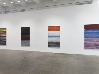 Juan Uslé, Cien días de abril, exhibition view. Courtesy of Galerie Lelong
