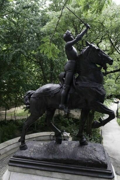 Anna Hyatt Huntington. Joan of Arc, 1915. John V. Van Pelt, Architect. Bronze and Mohegan granite; 20 ft. 4 in. x 6 ft. 1 in. x 12 ft. 3 in. (6 m. 19.8 cm x 1 m 85.4 cm x 3m. 73.4 cm). Riverside Park at 93rd Street. Collection of the City of New York; gift of the Joan of arc Statue Committee. Photo by the Media Center for Art History, Department of Art History and Archaeology, Columbia University, courtesy The Wallach Art Gallery.
