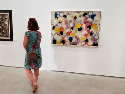 Virgilio Guidi e Tancredi Parmeggiani, Guidi - Tancredi. Un nodo invisibile, veduta della mostra. Cortesia del Centro Italiano Arte Contemporanea