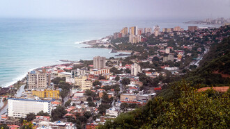 Litorale balneare a nord di Caracas e spiaggia