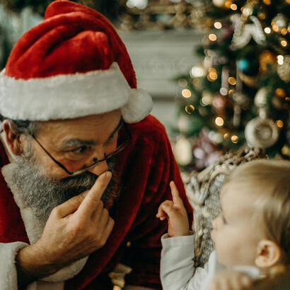 Momentos de conexão familiar surgem ao revisitar as diferenças entre as infâncias das décadas passadas e as de hoje
