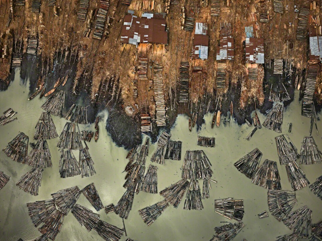 Edward Burtynsky. Courtesy of Von Lintel Gallery