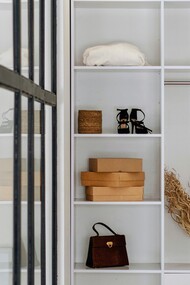 Non è la quantità di cose che possediamo a darci felicità, ma la qualità del tempo che viviamo, il benessere non dipende dagli oggetti ma da come vivi