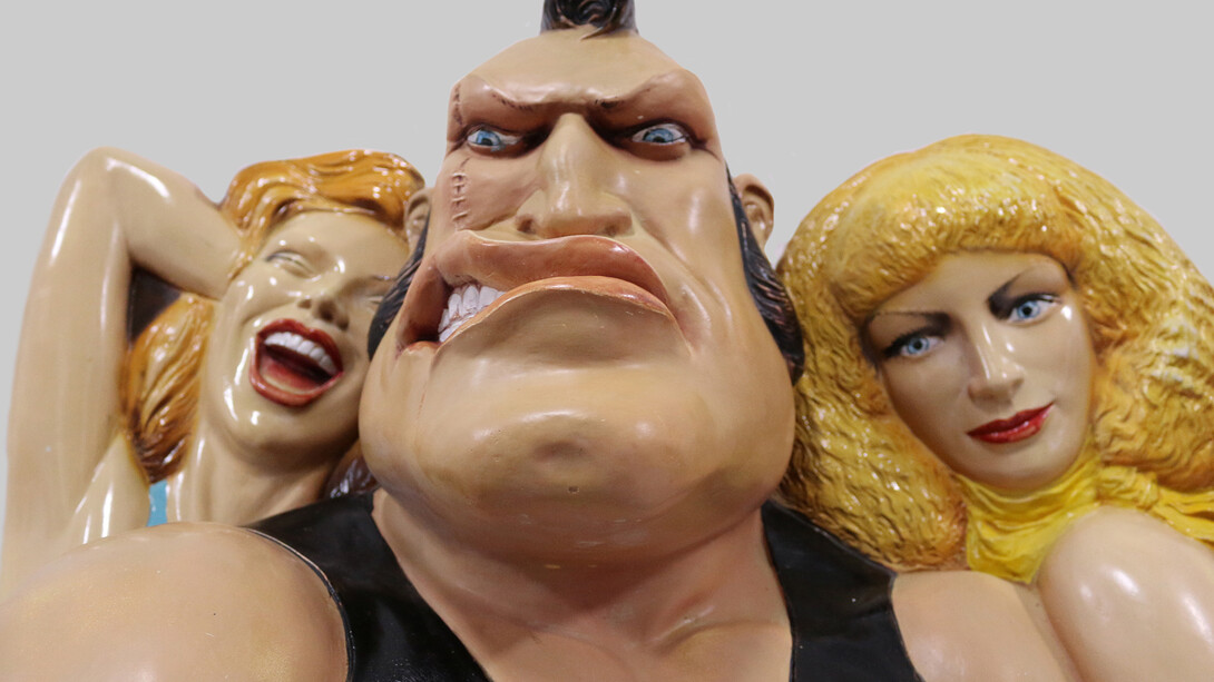 Pilar Albarracín, Mr Muscle (detail), 2015, Interactive installation – Mixed media, 89 x 70 7/8 x 33 1/8 in. Courtesy Galerie GP & N Vallois, Paris