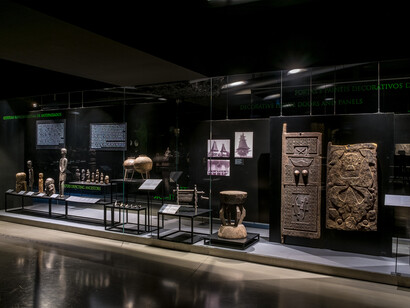 Presença portuguesa na Ásia, vista da exposição. Cortesia da Fundação Oriente