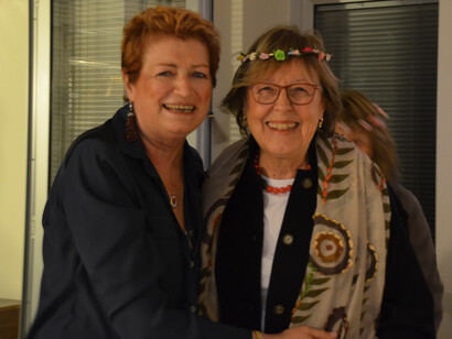 Jenny in compagnia di una sua amica (foto di Elisabetta Cantù Berzio)