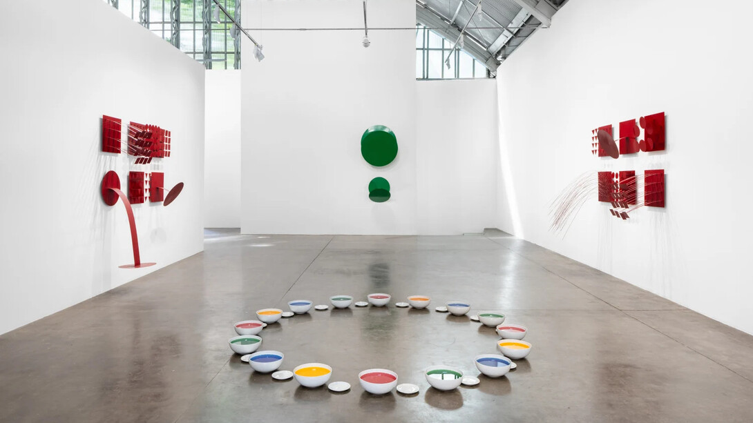 Lygia Pape, Sendo, exhibition view. Courtesy of Mendes Wood DM 