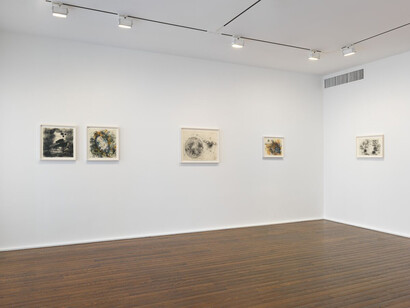 ‘Jack Whitten.
Transitional Space. A
Drawing Survey.’ Hauser
& Wirth New York 69th
Street, 2020
Jack Whitten
© Jack Whitten Estate
Photo: Genevieve Hanson