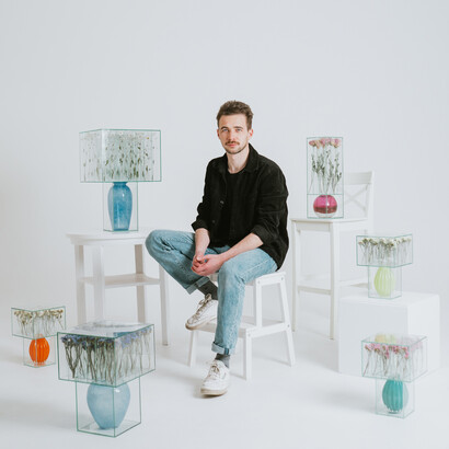 Sándor Körei, nacido en Mór en 1995 y actual residente y artista en Budapest