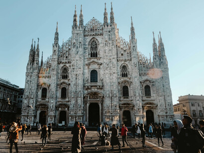 Duomo, Milano, Italia. Le prime volte che venivo a Milano venivo da Ferrara, correva l’anno 1975 e con la prospettiva di smistare i cileni, appena arrivati in esilio, ero stato inviato lì per prendere un lavoro