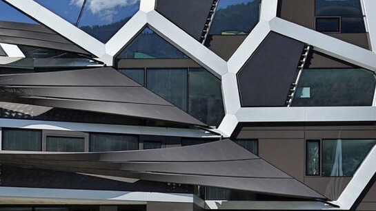 Falkeis2architects: active energy building. Courtesy of MAK
