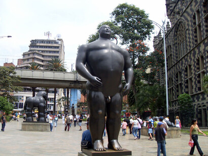 Medellín, Colombia. Escultura de Fernando Botero en el Parque Botero