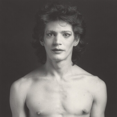 Robert Mapplethorpe (1946-1989), Self-Portrait, 1980, gelatin silver print, 35.5 × 35.7 cm. Jointly acquired by the J. Paul Getty Trust and the Los Angeles County Museum of Art, with funds provided by the J. Paul Getty Trust and the David Geffen Foundation. © Robert Mapplethorpe Foundation. Used by permission.