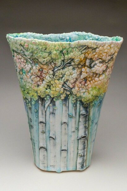 Heesoo Lee, In Dream Vase II, 2016. Courtesy of Jane Hartsook Gallery