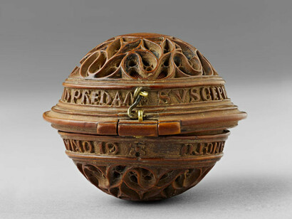 Small Wonders, Exhibition view. Courtesy of Art Gallery of Ontario