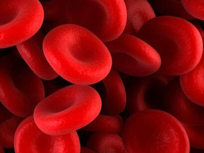 Muchos estudios indican que la reacción del sujeto a la infección por SARS-CoV-2 juega un papel decisivo en el curso clínico de COVID-19