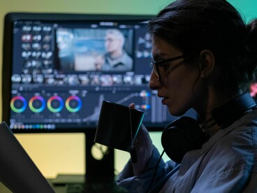 El gran desafío actual consiste en aprender a cuestionar aquellos contenidos digitales que parecen demasiado perfectos