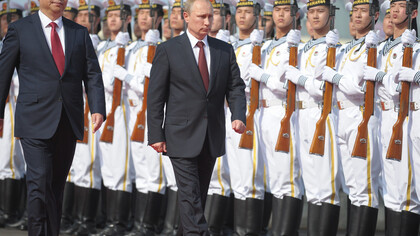 Vladimir Putin with Premier of Chinese State Council Li Keqiang