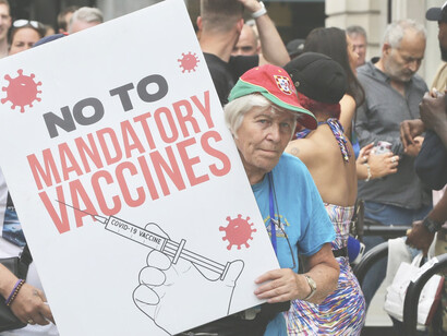 A veces ese movimiento también se nutre de figuras públicas de primer nivel incapaces de comprender la influencia que cualquiera de sus actos y decisiones tiene en la esfera global