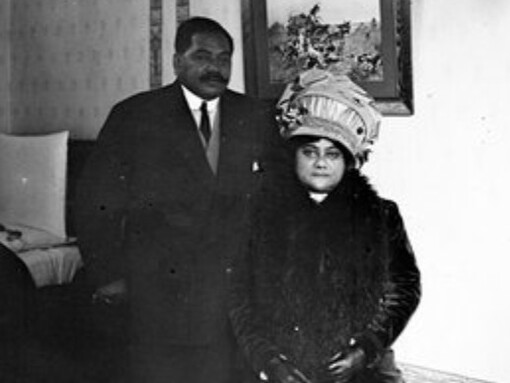 In 1911, the Hawaiian Prince Kūhiō and
Princess Elizabeth Kahanu Kalaniana`ole
visited Chicago on their way to Washington,
D.C. Courtesy of Field Museum